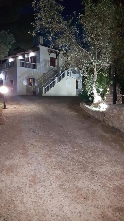 Pine Tree House Apartment Troulos Exterior foto
